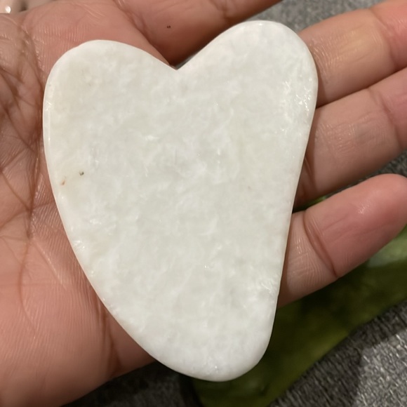 Gua Sha Facial massage tool 3 in the listing - Picture 5 of 5